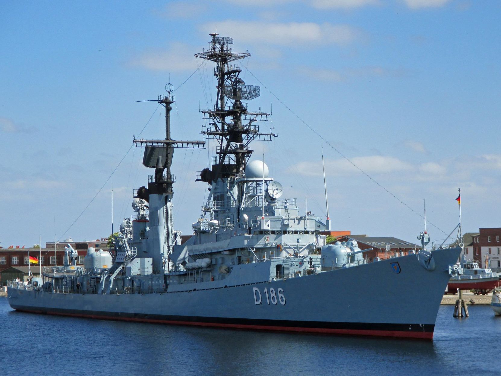 2000: First woman to command Navy warship